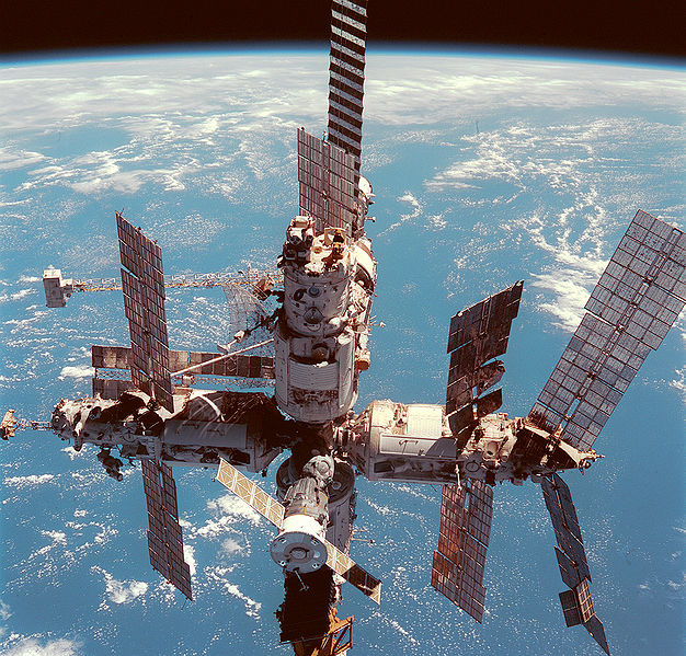 One of the last photographs of Mir - June 1998